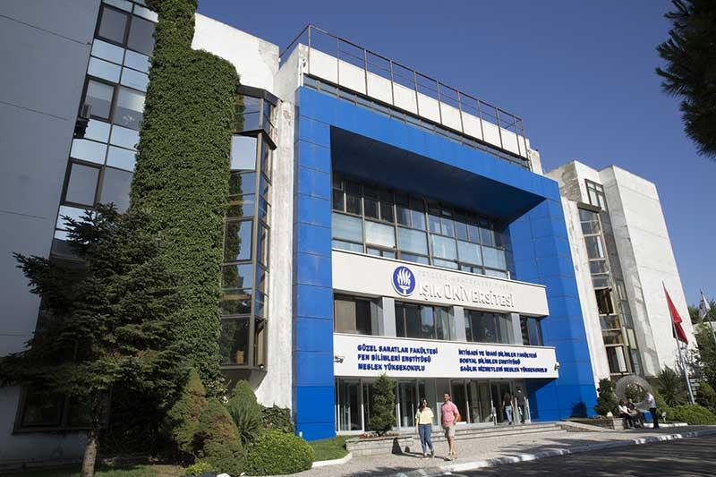 Istanbul Isik University Programs - Ranking & Tuition Fees جامعة ايشك في اسطنبول - رسوم التخصصات  - ترتيب الجامعة  