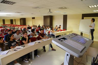 Istanbul Aydin University Tuition Fees - Ranking & Programs جامعة ايدن في اسطنبول - رسوم التخصصات  - ترتيب الجامعة  